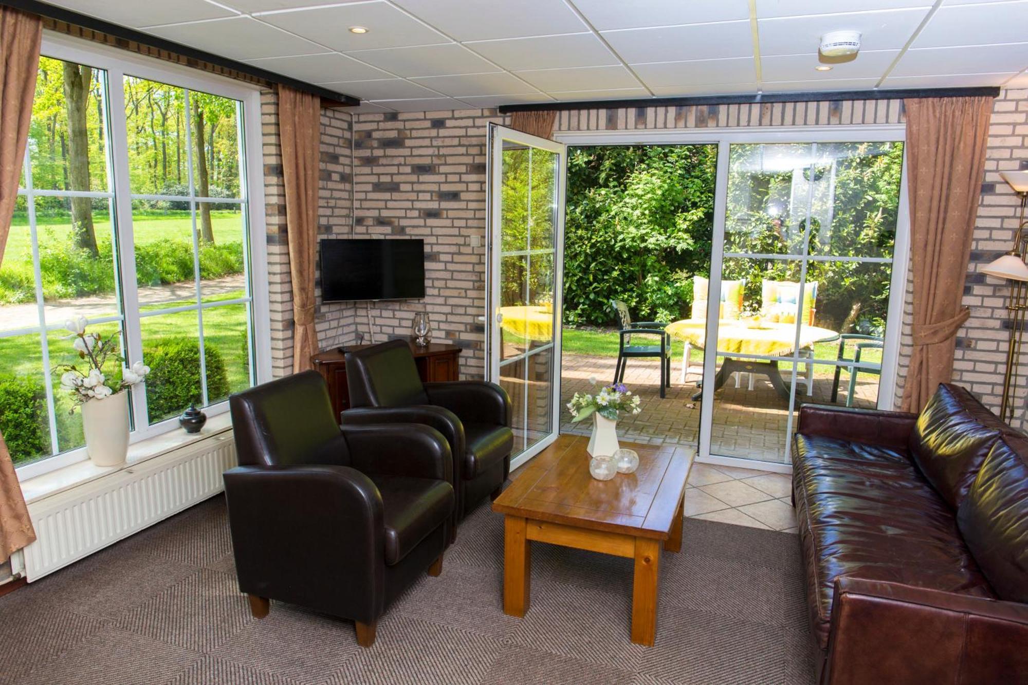 Bungalowpark Bij De Bronnen Nutter Exterior photo